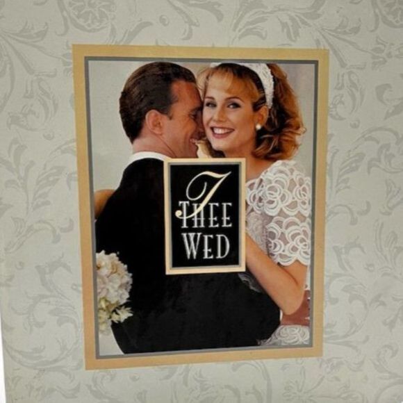 Vintage Dillard’s Wedding Planning Book - Picture 1 of 9